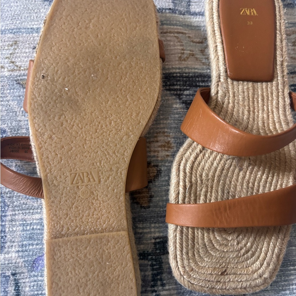 Zara Women's Brown Strappy Sandals